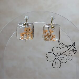 Wildflower orange mini gold hook